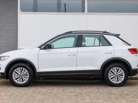 Volkswagen T-Roc thumbnail 12