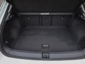 Volkswagen T-Roc thumbnail 17