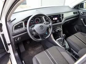 Volkswagen T-Roc thumbnail 21