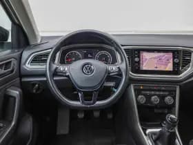 Volkswagen T-Roc thumbnail 22