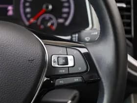 Volkswagen T-Roc thumbnail 25