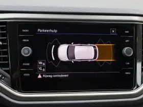 Volkswagen T-Roc thumbnail 28
