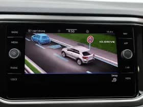 Volkswagen T-Roc thumbnail 41
