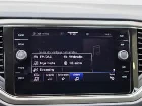Volkswagen T-Roc thumbnail 42