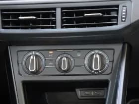 Volkswagen Polo thumbnail 27