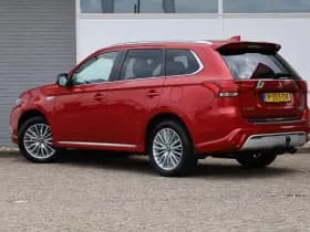 Mitsubishi Outlander thumbnail 13