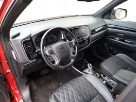 Mitsubishi Outlander thumbnail 24