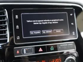 Mitsubishi Outlander thumbnail 32