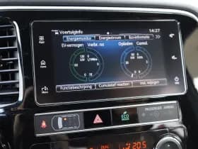 Mitsubishi Outlander thumbnail 42