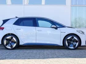 Volkswagen ID.3 thumbnail 3