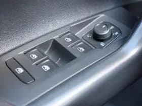 Volkswagen Polo thumbnail 35