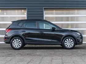 SEAT Arona thumbnail 3