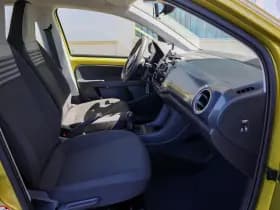 Volkswagen Up! thumbnail 11