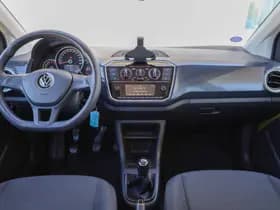 Volkswagen Up! thumbnail 5