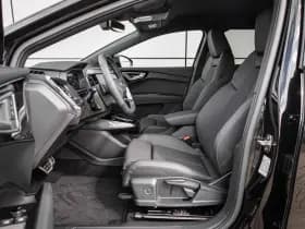 Audi Q4 e-tron thumbnail 4