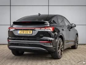 Audi Q4 thumbnail 2