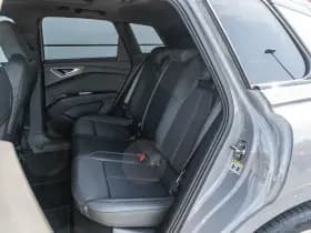 Audi Q4 e-tron thumbnail 16