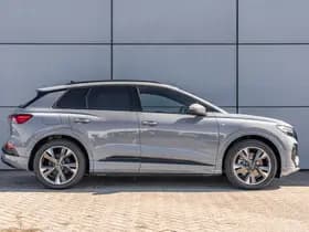 Audi Q4 e-tron thumbnail 3