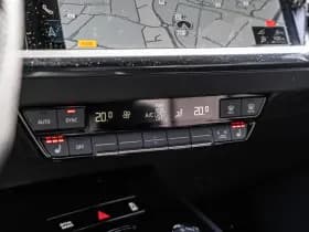Audi Q4 e-tron thumbnail 36