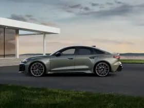 Audi RS 5 thumbnail 3