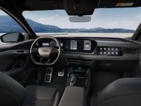 Audi Q6 e-tron thumbnail 5