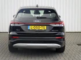 Audi Q4 e-tron thumbnail 12