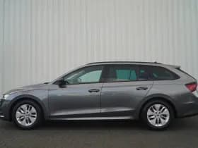 Škoda Octavia thumbnail 12