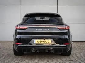 Porsche Cayenne thumbnail 12