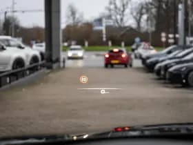 Porsche Cayenne thumbnail 26
