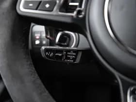 Porsche Cayenne thumbnail 28