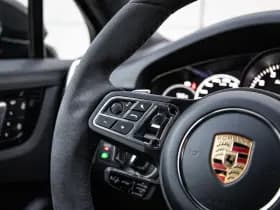 Porsche Cayenne thumbnail 29