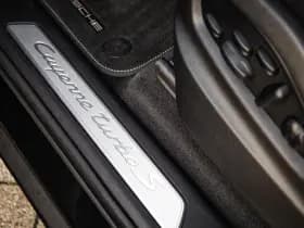 Porsche Cayenne thumbnail 42
