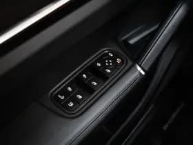 Porsche Cayenne thumbnail 45