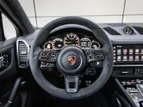 Porsche Cayenne thumbnail 46