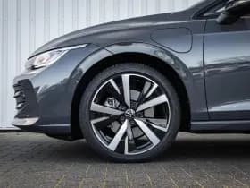 Volkswagen Golf thumbnail 12