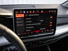 Volkswagen Golf thumbnail 32