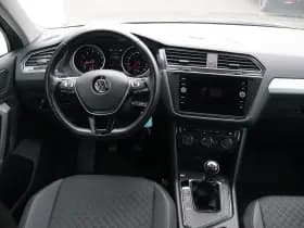 Volkswagen Tiguan thumbnail 5
