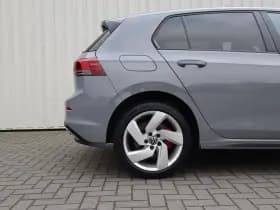 Volkswagen Golf thumbnail 16