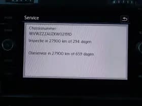 Volkswagen Golf thumbnail 33
