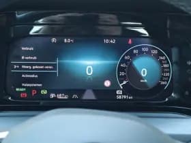 Volkswagen Golf thumbnail 27