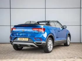 Volkswagen T-Roc thumbnail 2