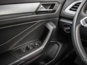 Volkswagen T-Roc thumbnail 29