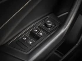 Volkswagen T-Roc thumbnail 30