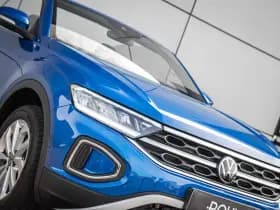 Volkswagen T-Roc thumbnail 4