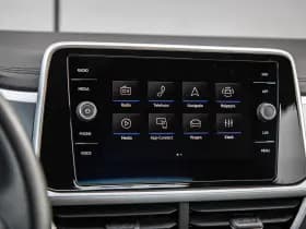 Volkswagen T-Roc thumbnail 32