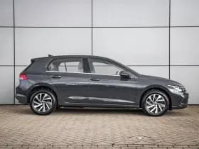 Volkswagen Golf thumbnail 3