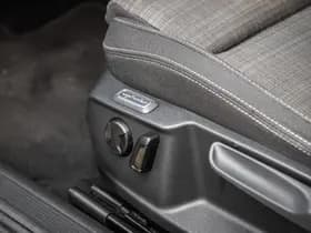 Volkswagen Passat thumbnail 19