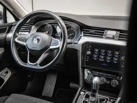 Volkswagen Passat thumbnail 40
