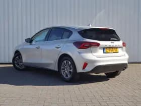 Ford Focus thumbnail 12