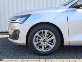 Ford Focus thumbnail 14